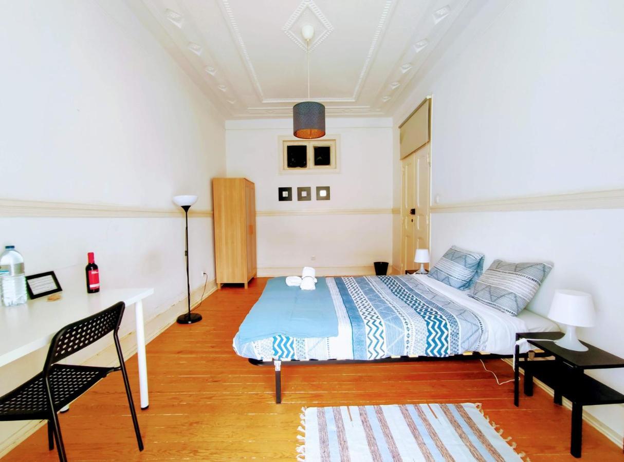 Fernando Pessoa Lisbon Rooms Exterior foto