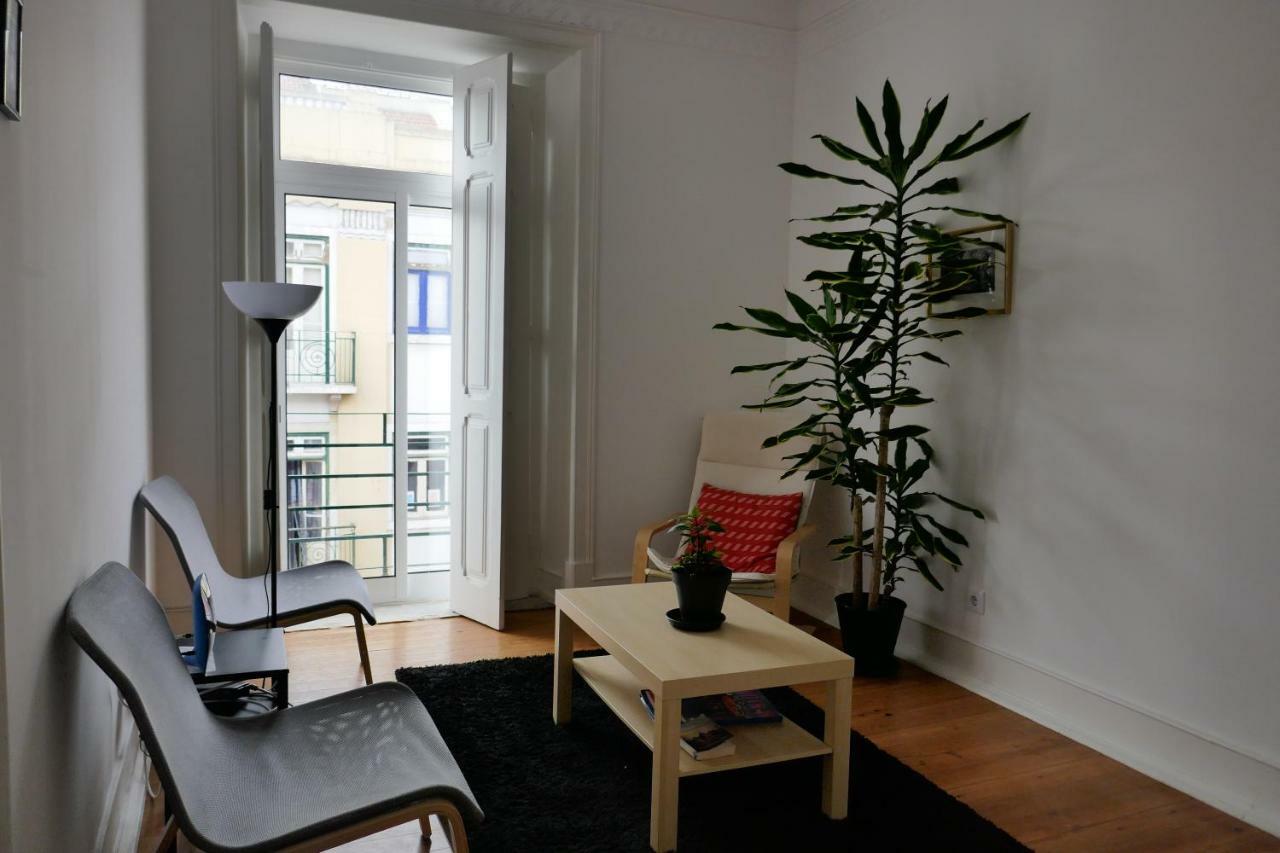 Fernando Pessoa Lisbon Rooms Exterior foto